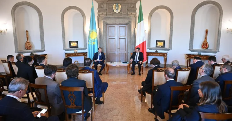 Спикер Сената рассказал о проводимых в РК реформах экспертам Италии