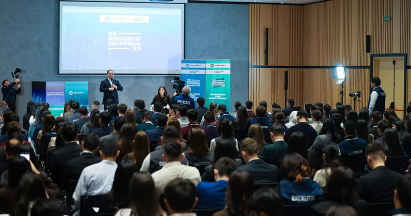 Астанада Жас көшбасшылар платформасы оқыту бағдарламасы іске асып жатыр