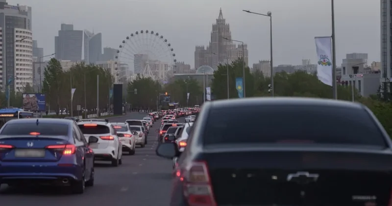 Женис Касымбек не планирует строить в Астане наземные пешеходы