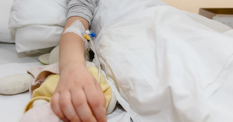 Пойызда 52 адам газдан уланып қалған: балалардың жағдайы туралы не белгілі?: 12 желтоқсан 2025, 11:18 жаңалықтар