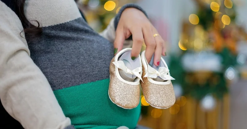 Махинации с выплатами по беременности и родам выявлены в Казахстане