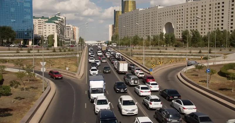 Касымбек о пробках в столице: Сейчас это проблема номер один