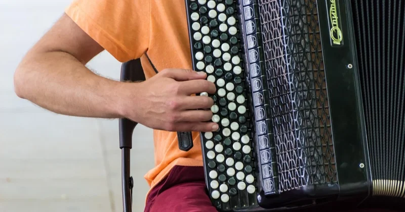 Казахстанские школьники завоевали награды на мировом чемпионате аккордеонистов во Франции (ВИДЕО)