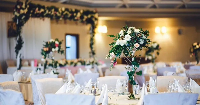 Массовое отравление на тое: уголовное дело прекратили из за юбилея Конституции