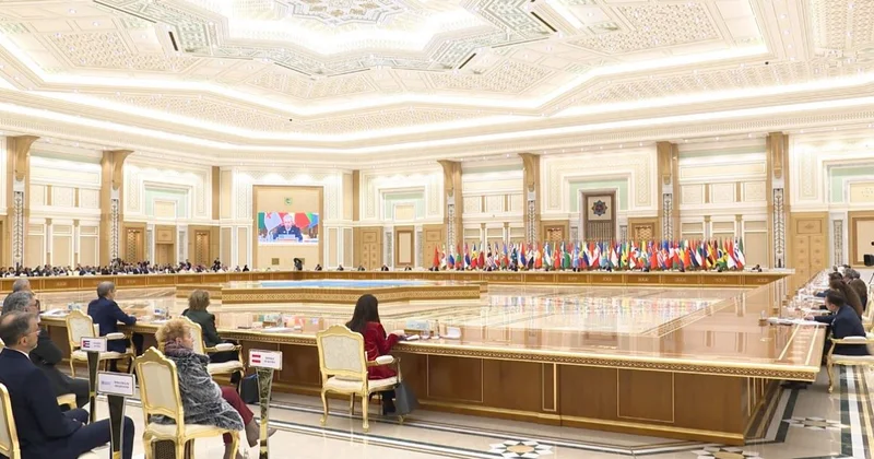 Казахстан формирует бесшовную транспортную систему Евразии