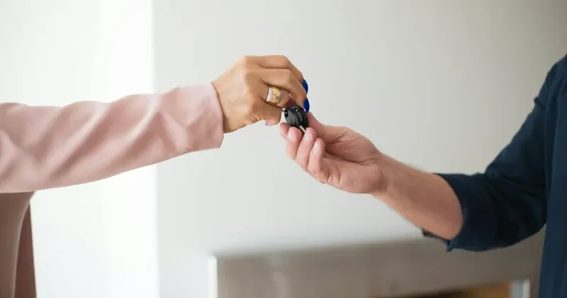 Пәтер сатып аларда ақшасыз да баспанасыз да қалуыңыз мүмкін жаңа алаяқтық схема