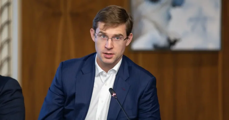 Тимур Турлов покупает бывшую компанию Нурали Алиева "Транстелеком"