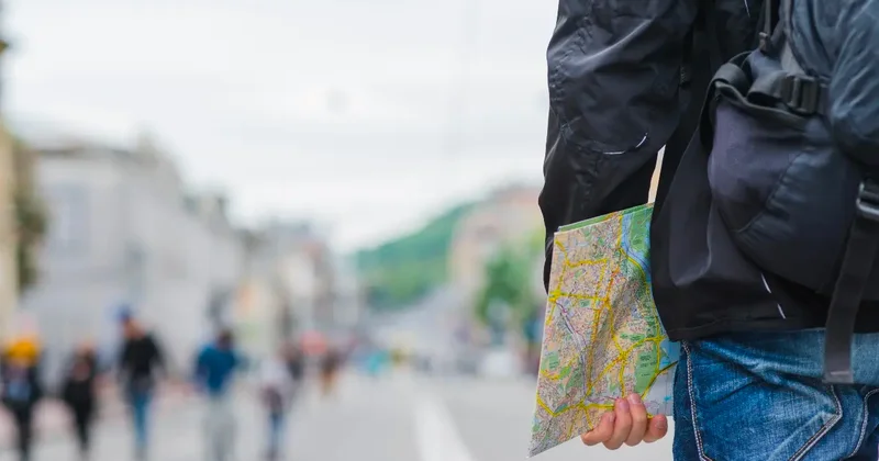 "Понаехавшие" или часть общества? Мифы вокруг мигрантов и борьба за доступ к медицине