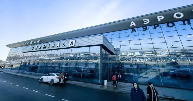 Қазақстан аспанында екі бірдей жолаушылар ұшағымен оқыс оқиға болды