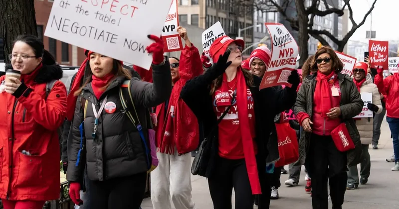 Крупнейшая в истории забастовка: 15 тысяч медсестёр прекратили работу в Нью Йорке