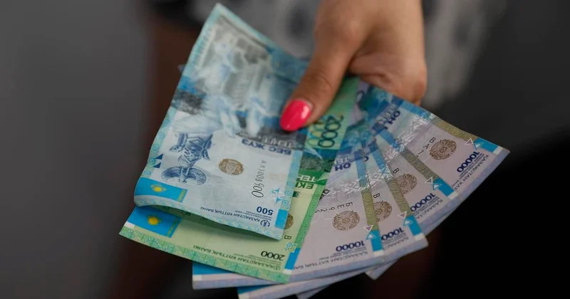 Бизнес к этому не готов : казахстанцы из за роста цен стали чаще требовать повышения зарплаты