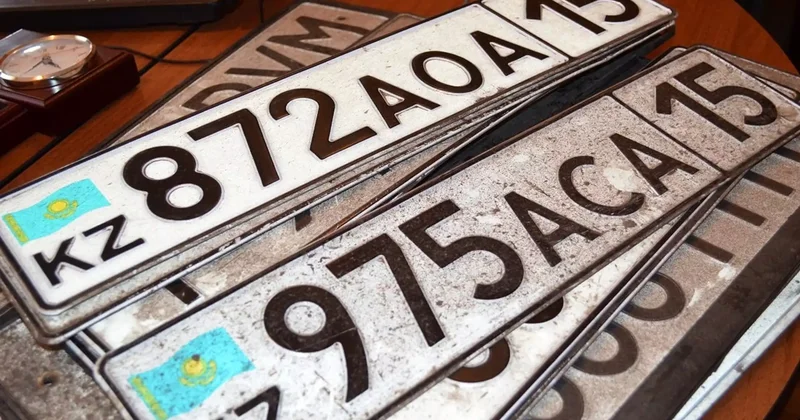 Заңсыз нөмірлер: үш күнде республикалық жолдарда 900 ден астам заң бұзушылық анықталды