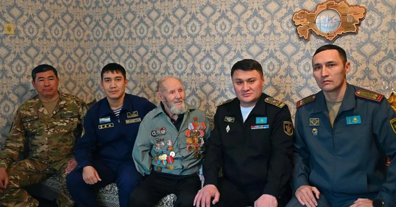 Майдангерге Қорғаныс министрінің құттықтау хаты табысталды