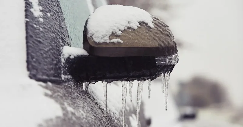 Морозы в Казахстане: что проверить водителю перед выездом