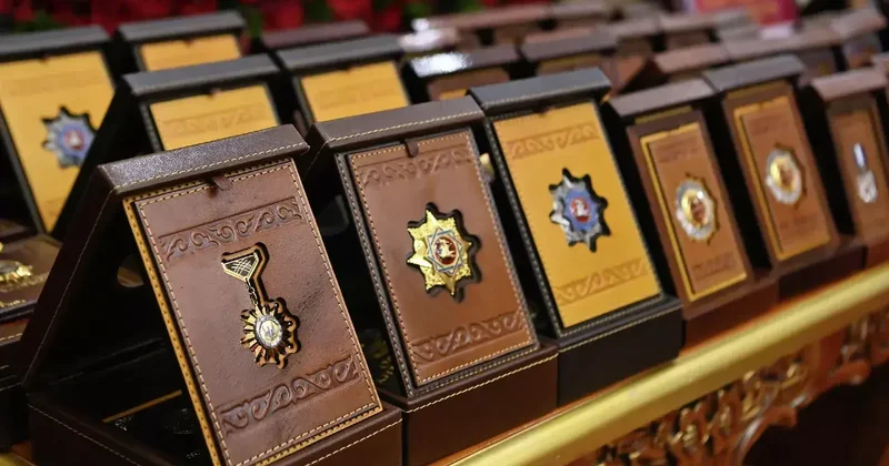 Қырғызстан мемлекеттік наградалар санын 2 есе азайтуды жоспарлап отыр