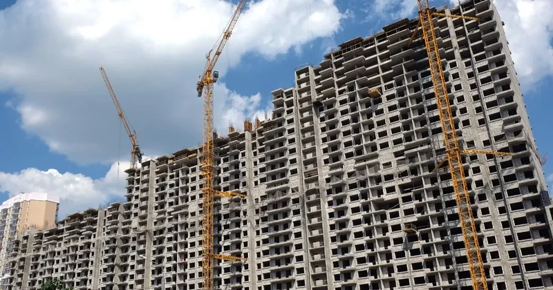 За хищение 2,1 млрд бюджетных тенге осудили руководителя стройкомпании в Астане