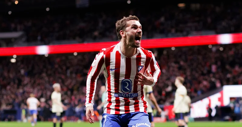 Атлетико разгромил Барселону в полуфинале Кубка Испании по футболу