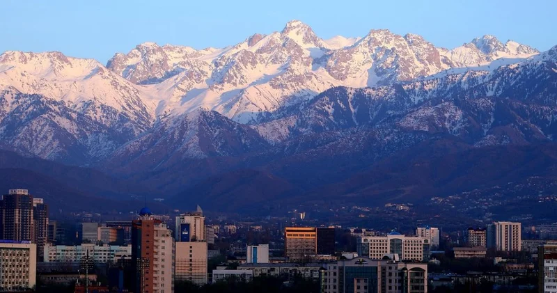В Алматы планируют ввести режим ЧС