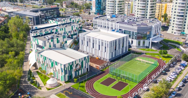 Школа Кенеса Ракишева стала крупным бизнесом