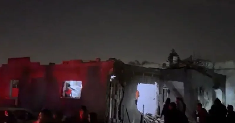 Больше 30 человек пострадали из за ракетного удара по зданию в Израиле (видео)