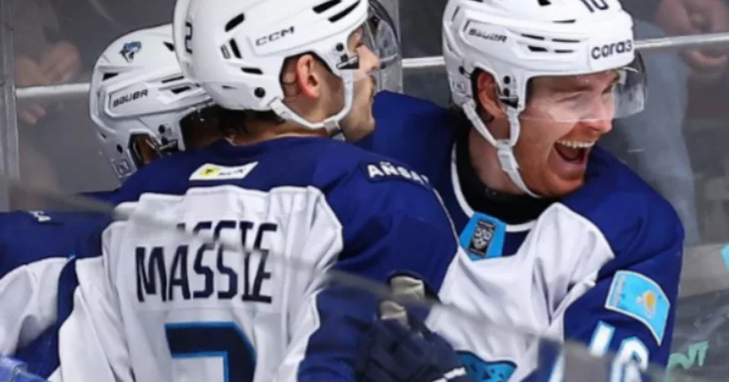 Барыс против Адмирала : где и во сколько смотреть трансляцию