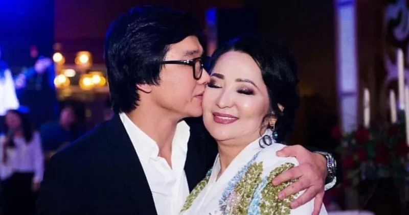 Қанатымды қайырмаған : Қайрат Нұртас анасына ерекше сый жасады (видео)