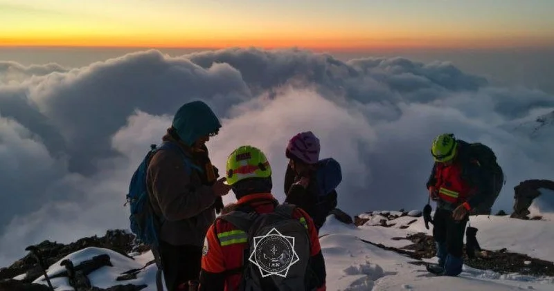 В горах Алматы спасли двух подростков: одной из них потребовалась помощь врачей