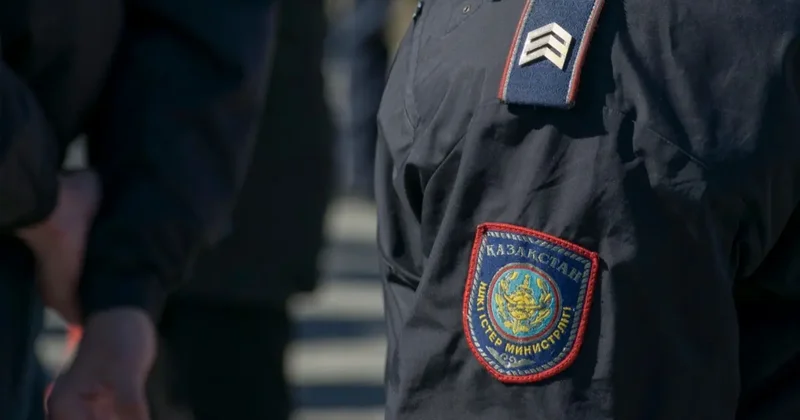 Главу управления полиции и ещё двух руководителей отстранили в Атырау