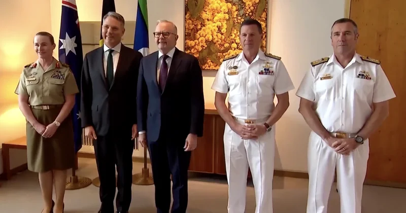 Женщина впервые возглавила армию в Австралии (ВИДЕО)