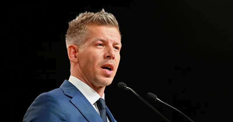 Венгрия ЕО ның Киевке берілетін кредитіне араласпауға тиіс Мадьяр