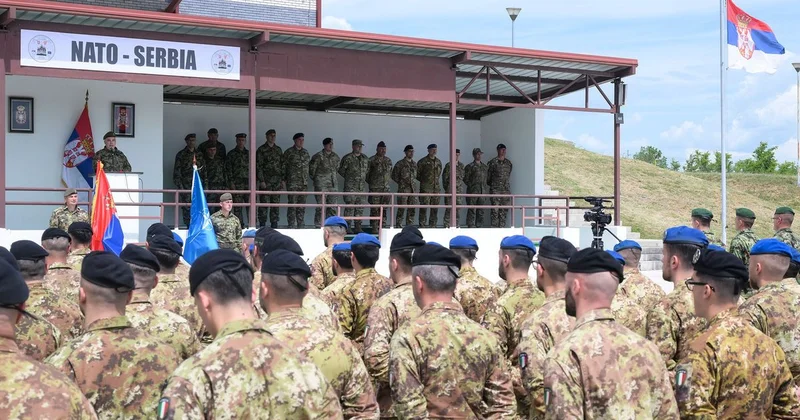 Впервые в своей истории Сербия провела совместные учения с НАТО