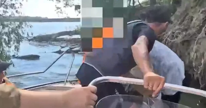 Мужчину унесло течением на пляже в Павлодаре