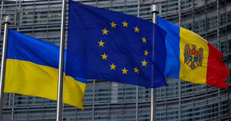 Евросоюз начинает официальные переговоры о вступлении Украины и Молдавии