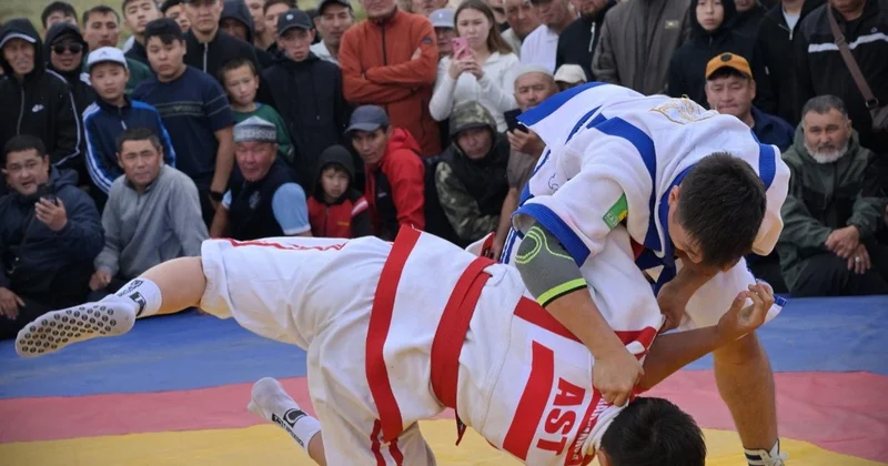 Түркістан төрінде төл күресімізден Азия чемпионаты өтеді