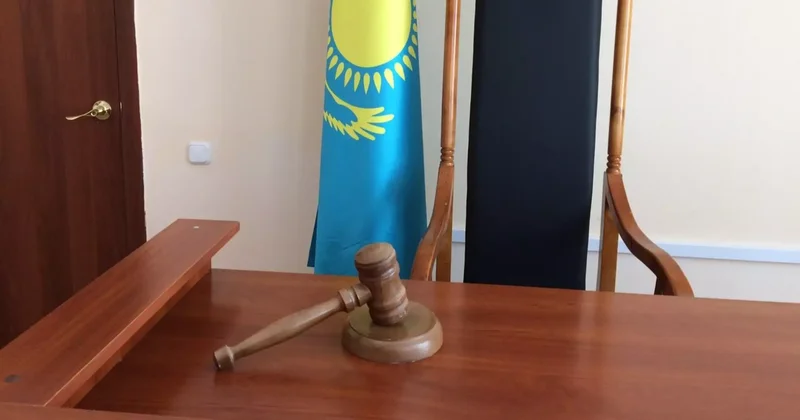 Хасан Қасымбаевтың соты: айыпталушылар жауап беріп жатыр