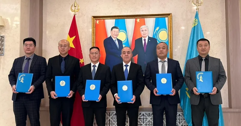 БҚО Қытаймен әріптестікті күшейтті: жалпы құны 134 млрд теңге болатын 14 меморандумға қол қойды