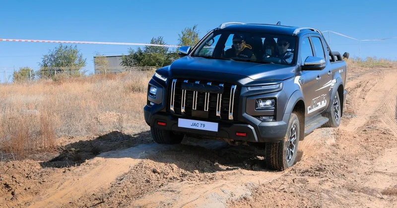 Покорение бездорожья: как автомобили JAC прошли испытания тяжелыми дорожными условиями