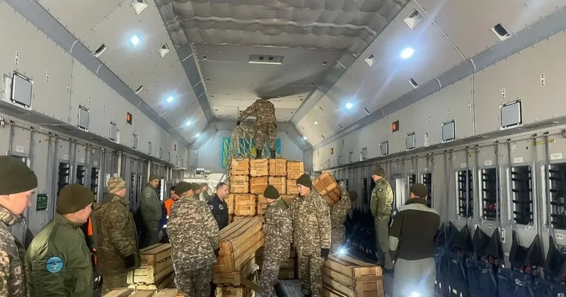 Казахстан отправил гуманитарный груз в пострадавший от землетрясения Афганистан