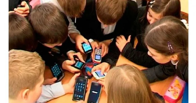 Мектептегі мәселе: ата ана айыппұл арқалайды