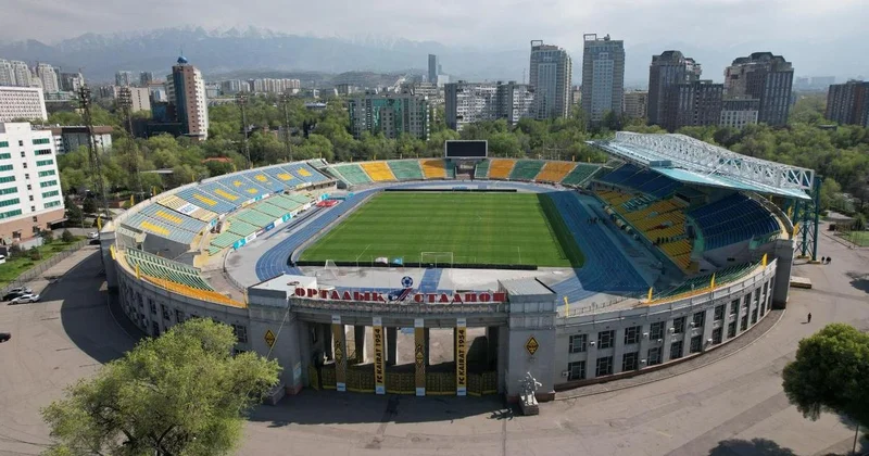Кайрат получил более 80 замечаний от УЕФА из за состояния Центрального стадиона в Алматы