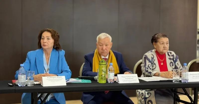 "Ради будущего наших детей": активисты провели встречу против пропаганды ЛГБТ организаций