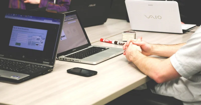 Астанчанин инсценировал смерть родителей ради денег от коллег