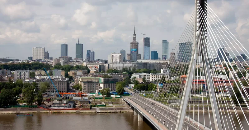 Польша Украинаның мүддесін өзінікінен жоғары қоймайды Навроцкий