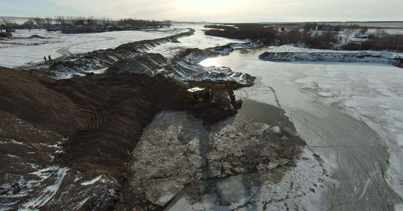 Реки готовят к паводку