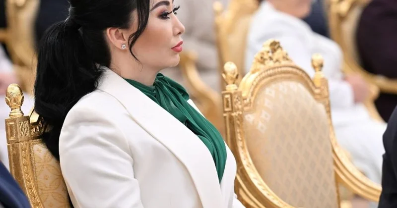 Каракат Абильдина растрогала фанатов встречей с мамой Ерке Есмахан