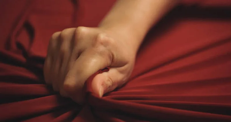 Еркін жыныстық қатынас : Ақмола облысында адамдарды азғындыққа итермелегендер құрықталды