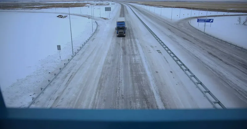 Бірнеше облыста жолдар жабылды