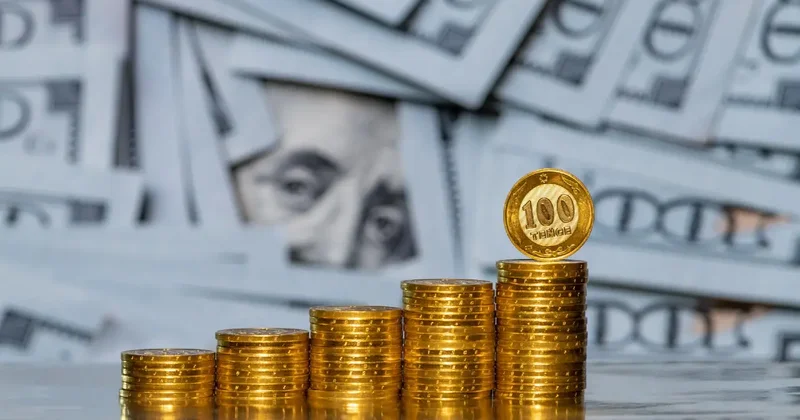 Как изменится курс доллара к тенге в феврале прогноз участников рынка