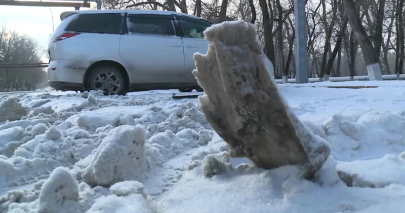 Қарағанды тұрғындарының ауланы қоқыстан тазарту жұмыстарына көңілі толмайды