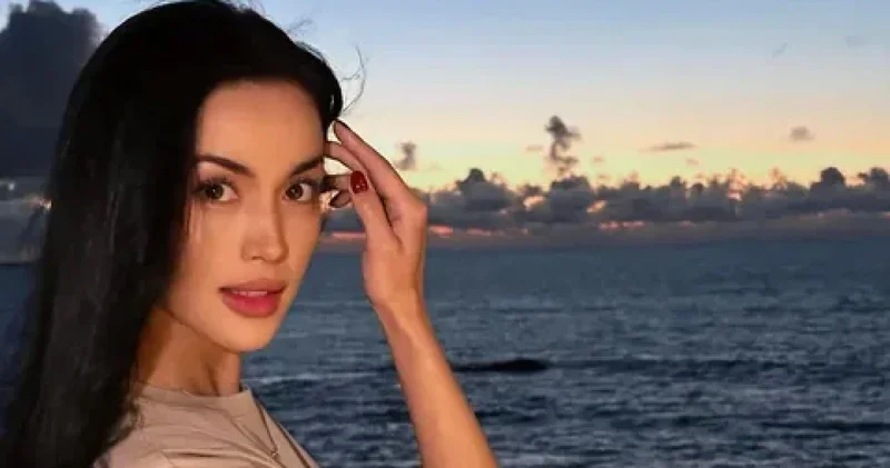 Соңғы махаббатым деп сенген едім...: әнші Ақбота Нұр жан сырын ақтарды (видео)